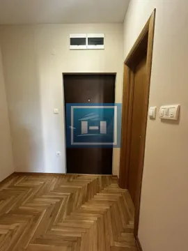Izdavanje, dvosoban stan, 66m², Centar, Paraćin - image 10