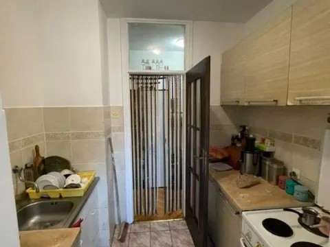 Prodaja, jednosoban stan, 61m², Stari Aerodrom, Podgorica - image 7