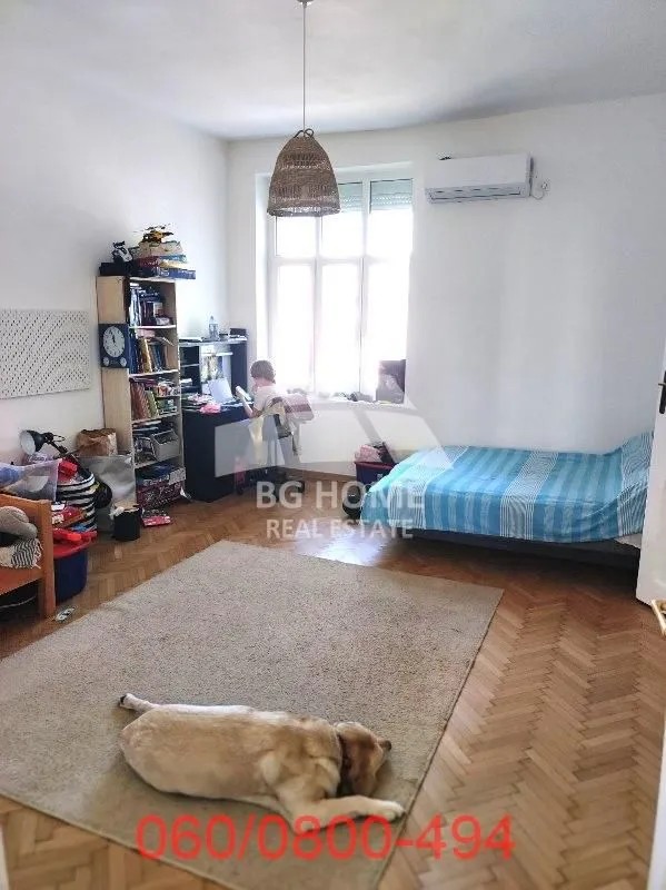 Prodaja, četvorosoban stan, 110m², Klinički Centar, Beograd