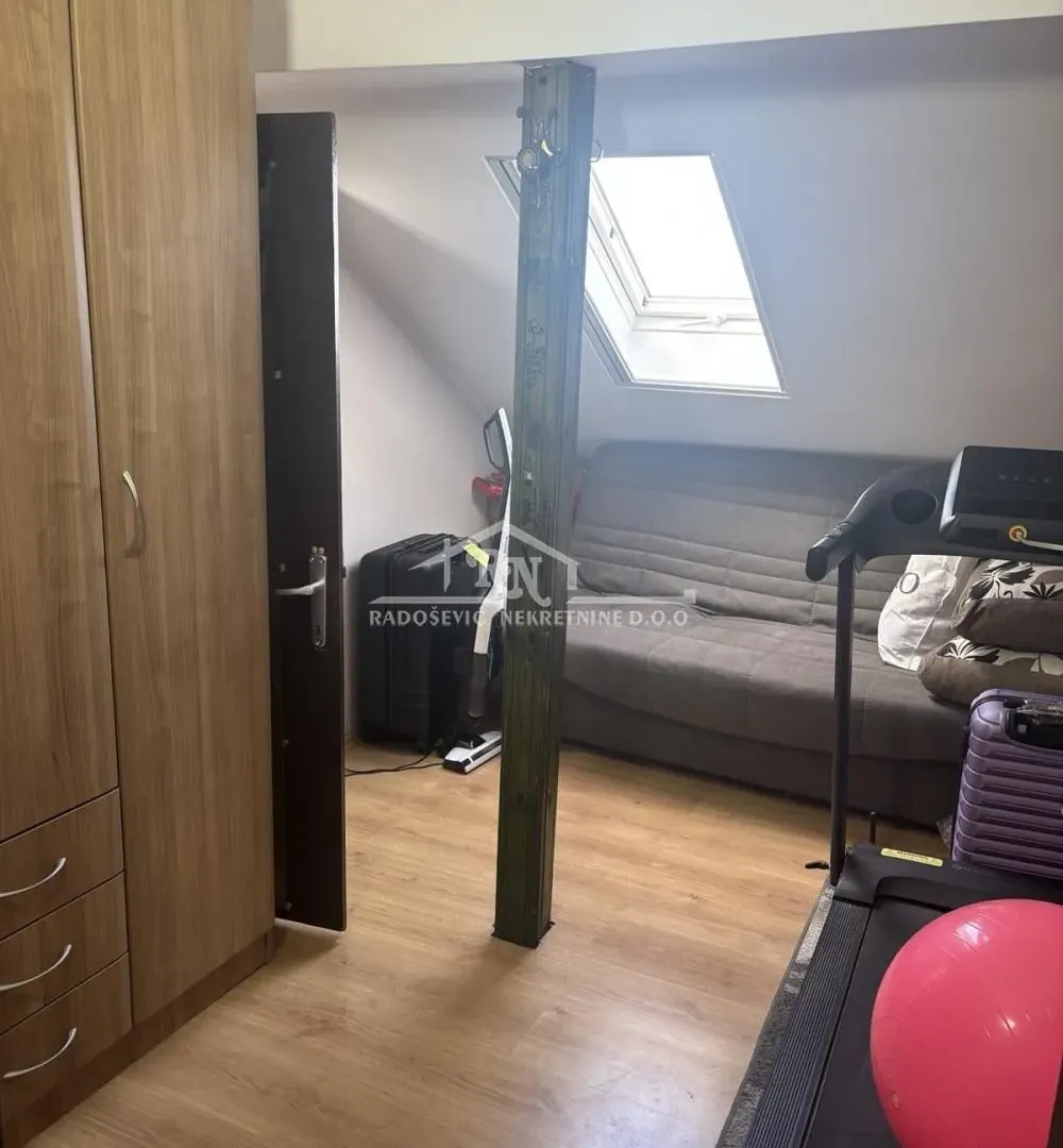 Sale, two bedroom apartment, 66m², Bele Vode, Beograd