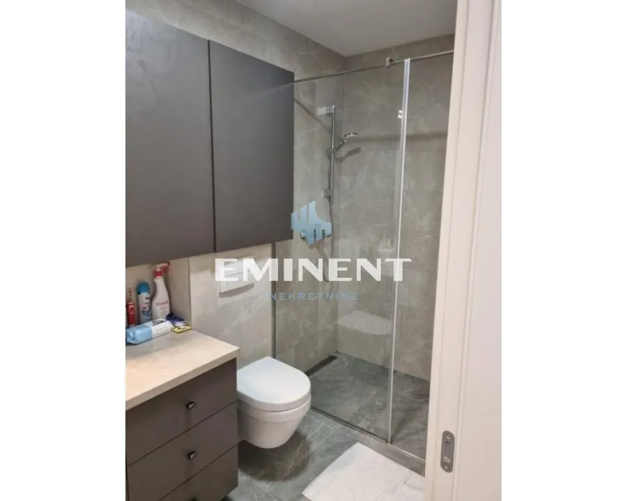 Rent, three bedroom apartment, 68m², Novi Beograd Blok 67, Novi Beograd Sve Podlokacije