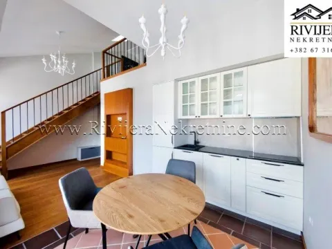Prodaja, jednosoban stan, 49m², Centar, Tivat