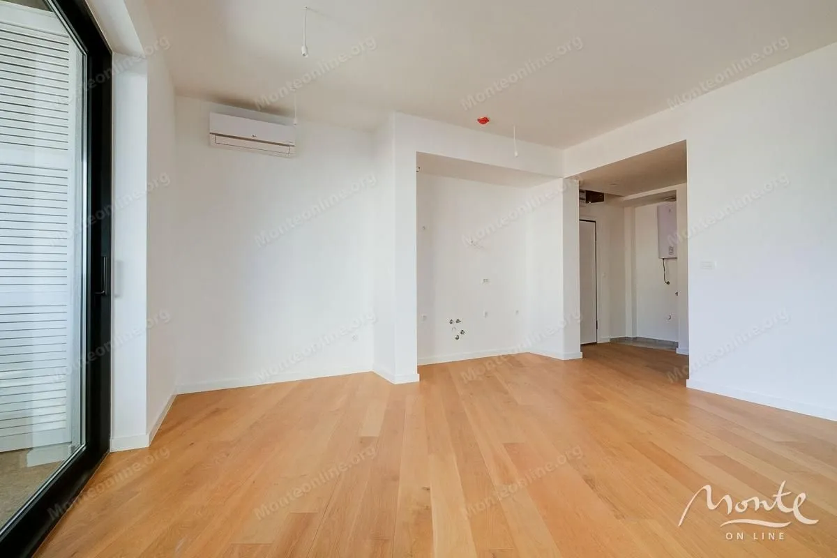 Sale, one bedroom apartment, 66m², Bečići, Budva