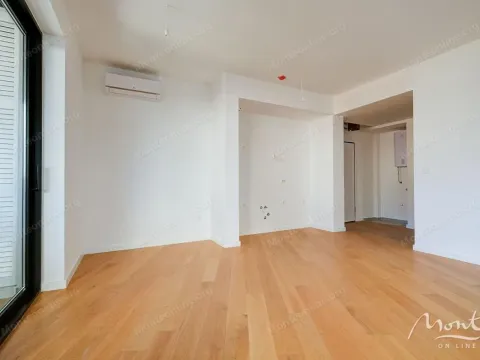 Prodaja, jednosoban stan, 66m², Bečići, Budva - image 12