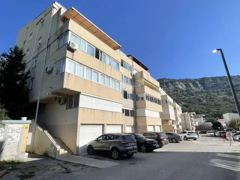 Prodaja, trosoban stan, 138m², Lazi, Budva - image 12