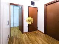 Izdavanje, dvosoban stan, 70m², City Kvart, Podgorica - image 5