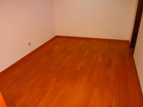 Izdavanje, četvorosoban stan, 186m², Podgorica, Crna Gora - image 23