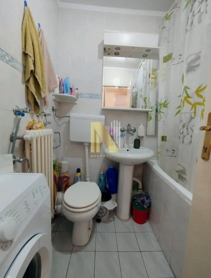 Izdavanje, dvosoban stan, 56m², Liman 4, Novi Sad Sve Podlokacije