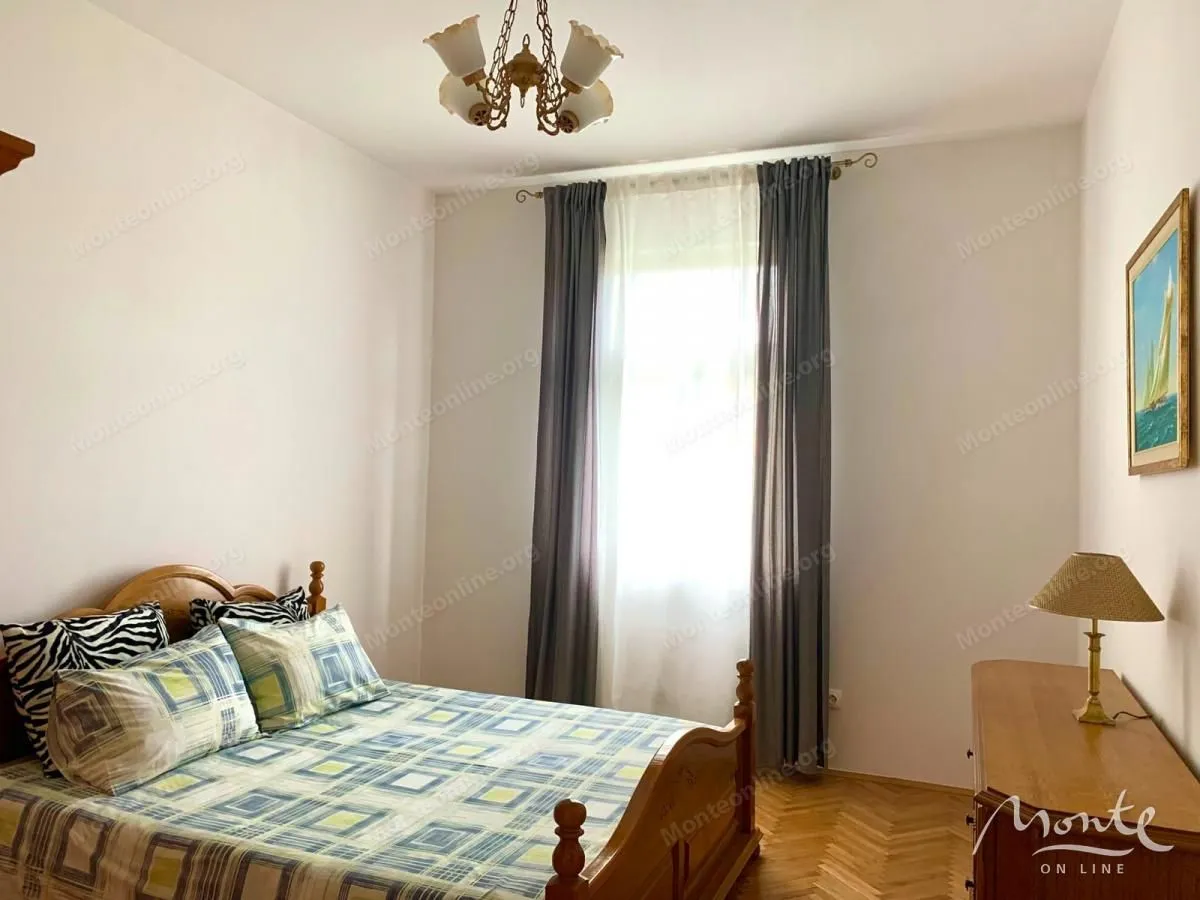 Prodaja, kuća, 250m², Radovići, Tivat