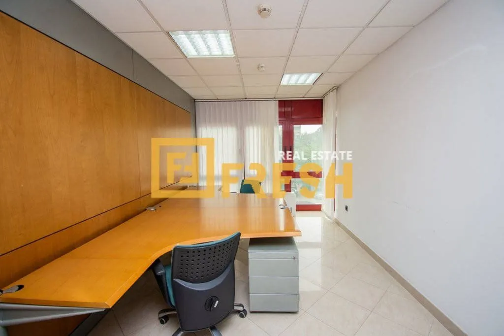 Rent, office space, 412m², Preko Morače, Podgorica