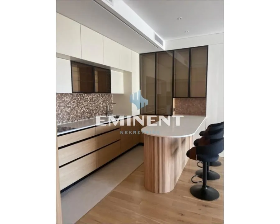 Rent, three bedroom apartment, 100m², Gundulićev Venac, Beograd
