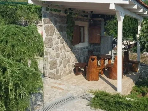 Prodaja, kuća, 103m², Tivat, Crna Gora - image 4