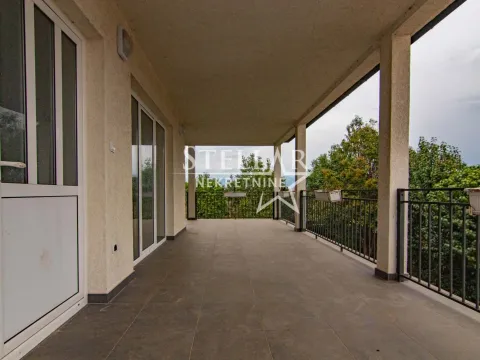 Rent, house, 226m², Donji Kokoti, Podgorica - image 12