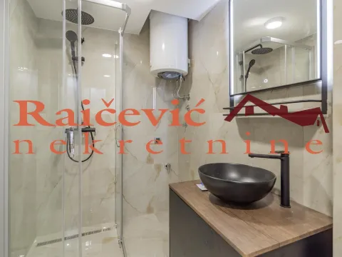 Sale, two bedroom apartment, 70m², Filmski Grad, Beograd - image 18