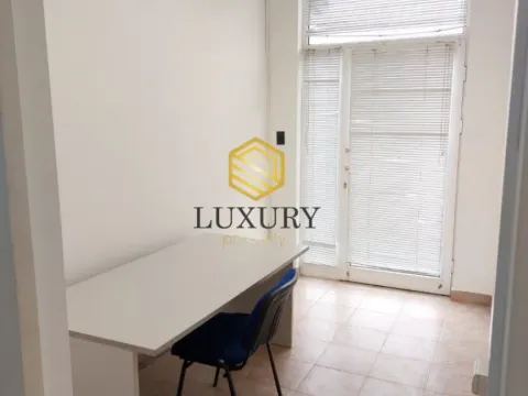 Izdavanje, poslovni prostor, 119m², City Kvart, Podgorica - image 4