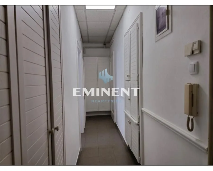 Rent, apartment, 135m², Stari Grad, Beograd
