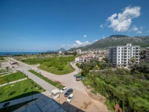 Izdavanje, garsonjera, 34m², Centar, Bar - image 7