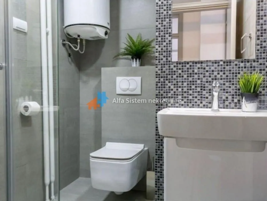 Izdavanje, stan, 88m², Stari Grad, Beograd