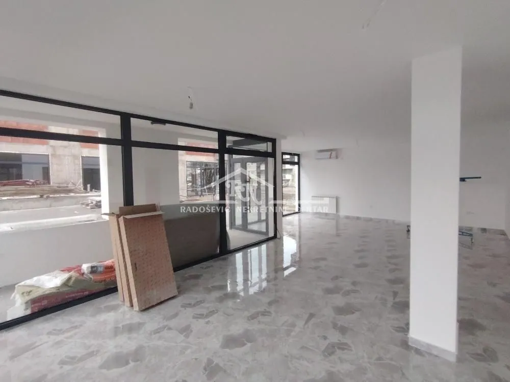 Sale, office space, 32m², Obrenovac, Beograd