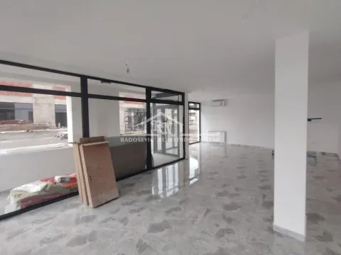 Prodaja, poslovni prostor, 32m², Obrenovac, Beograd - image 2