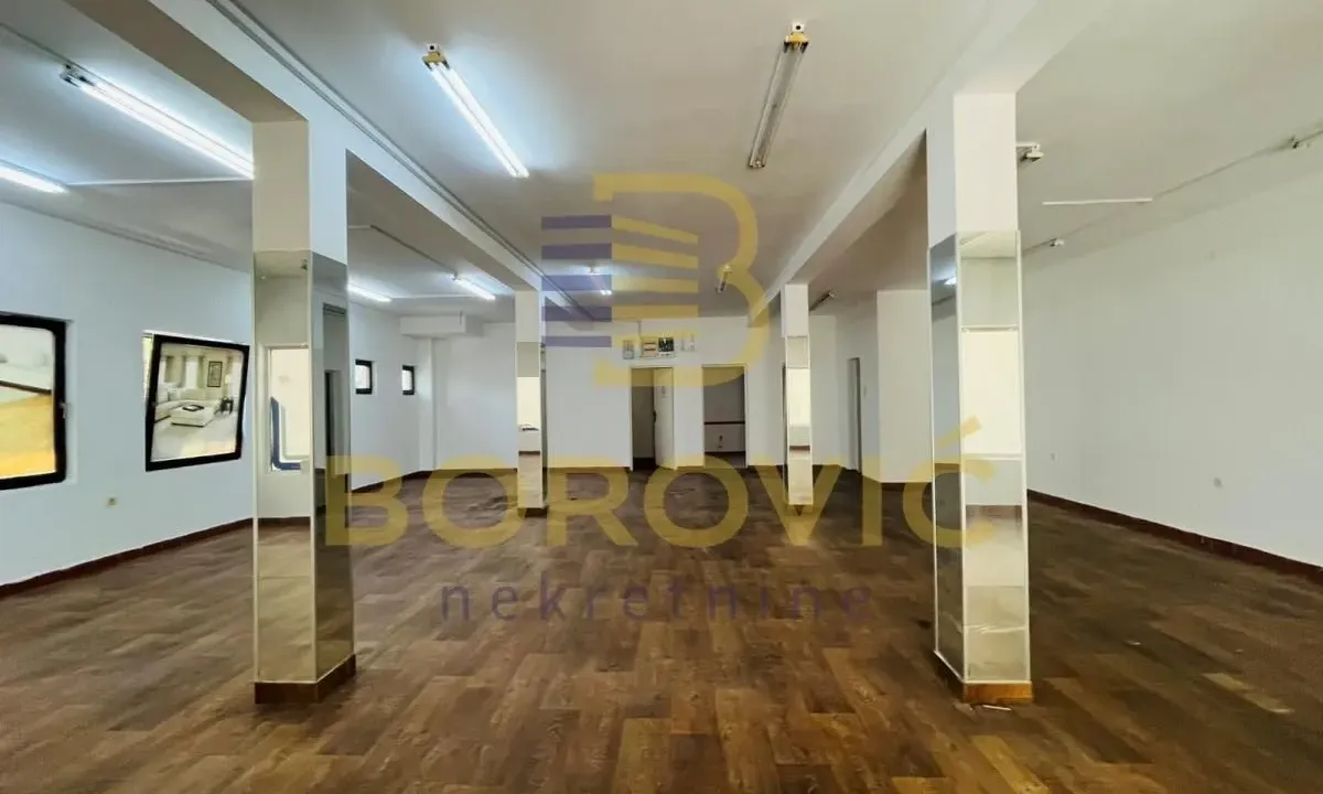 Rent, office space, 200m², Voždovac Sve Podlokacije, Beograd