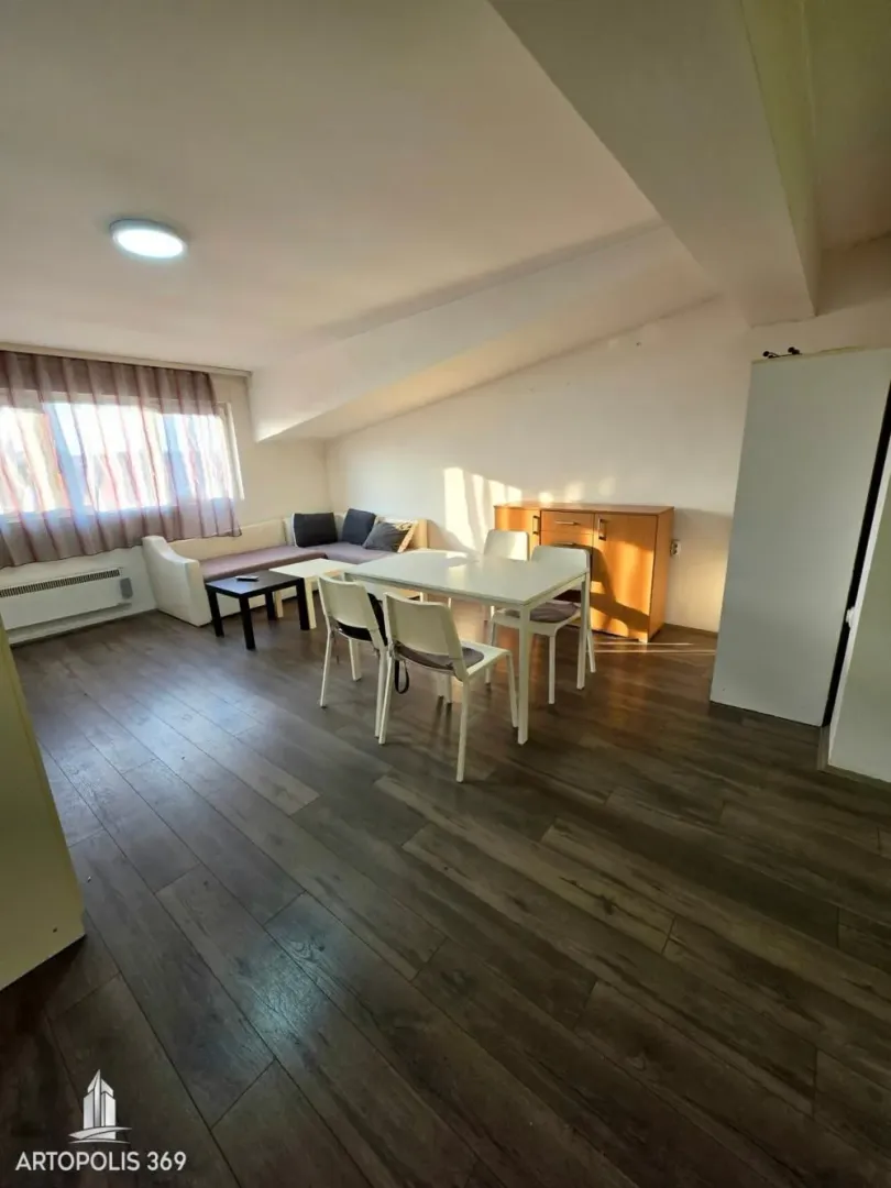 Sale, three bedroom apartment, 59m², Borča 1, Borča Sve Podlokacije