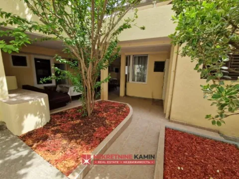 House for Sale, 270m2, Zaobilaznica, Budva House for Sale, 270m2, Zaobilaznica, Budva