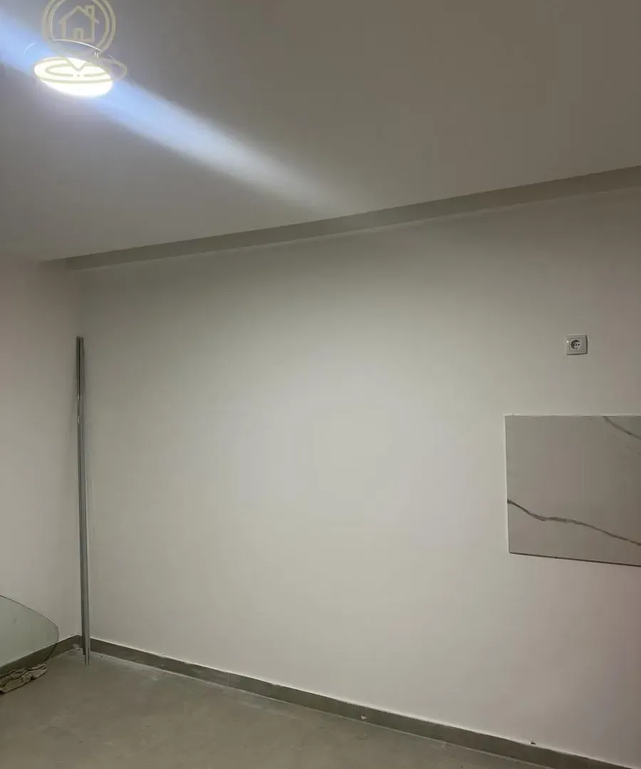Rent, office space, 93m², Medijana, Niš