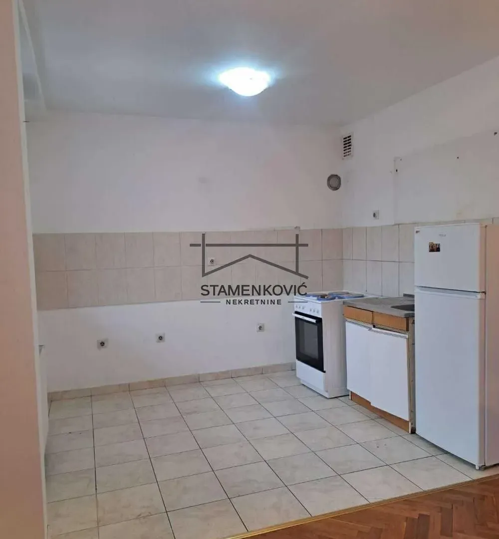 Prodaja, jednosoban stan, 44m², Detelinara, Novi Sad Sve Podlokacije