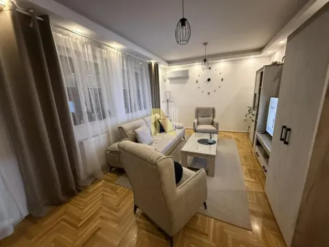 Prodaja, trosoban stan, 61m², Adice, Novi Sad Sve Podlokacije - image 1