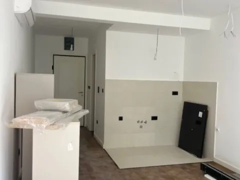 Sale, studio apartment, 36m², Centar, Podgorica - image 6