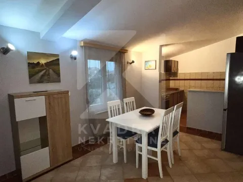 Izdavanje, trosoban stan, 130m², Zabjelo, Podgorica - image 3