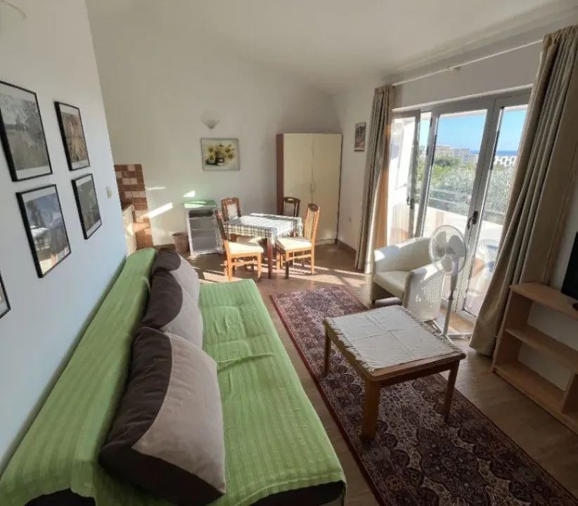 Rent, one bedroom apartment, 45m², Ivanovići, Budva