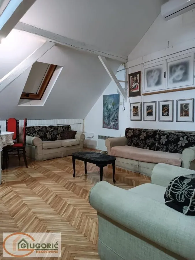 Prodaja, trosoban stan, 80m², Stari Grad, Beograd