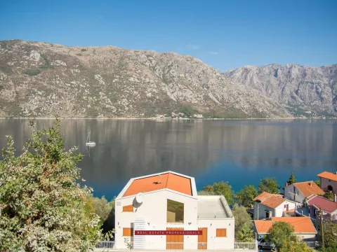 Prodaja, kuća, 585m², Stoliv, Kotor - image 11