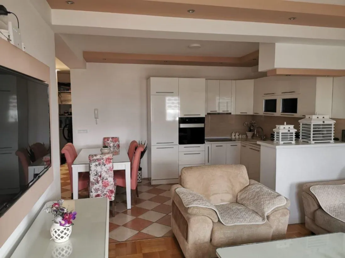 Sale, two bedroom apartment, 72m², Bar, Crna Gora