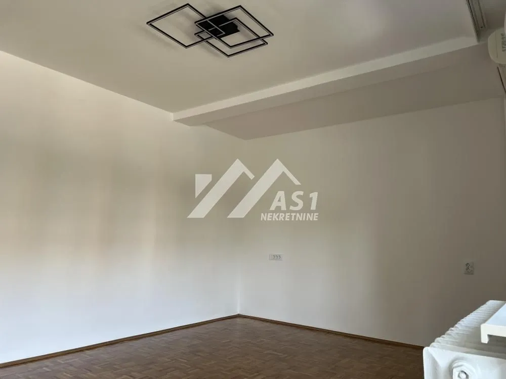 Izdavanje, dvosoban stan, 55m², Grbavica, Novi Sad Sve Podlokacije