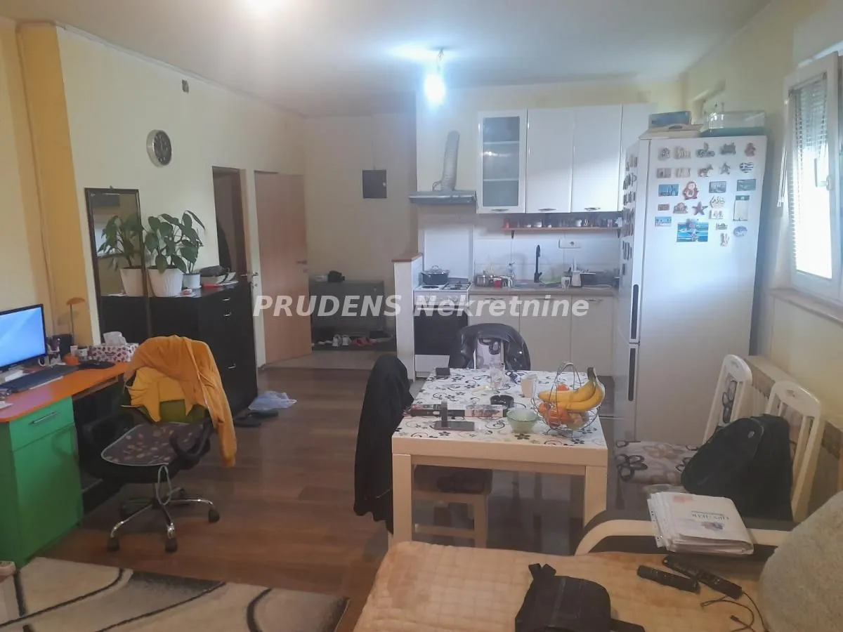 Sale, house, 80m², Surčin, Beograd