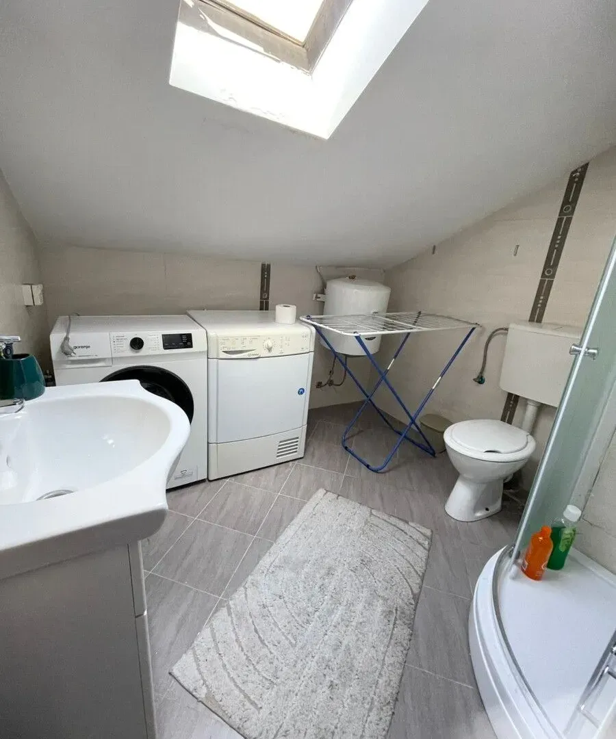 Prodaja, jednosoban stan, 41m², Blok 9, Podgorica