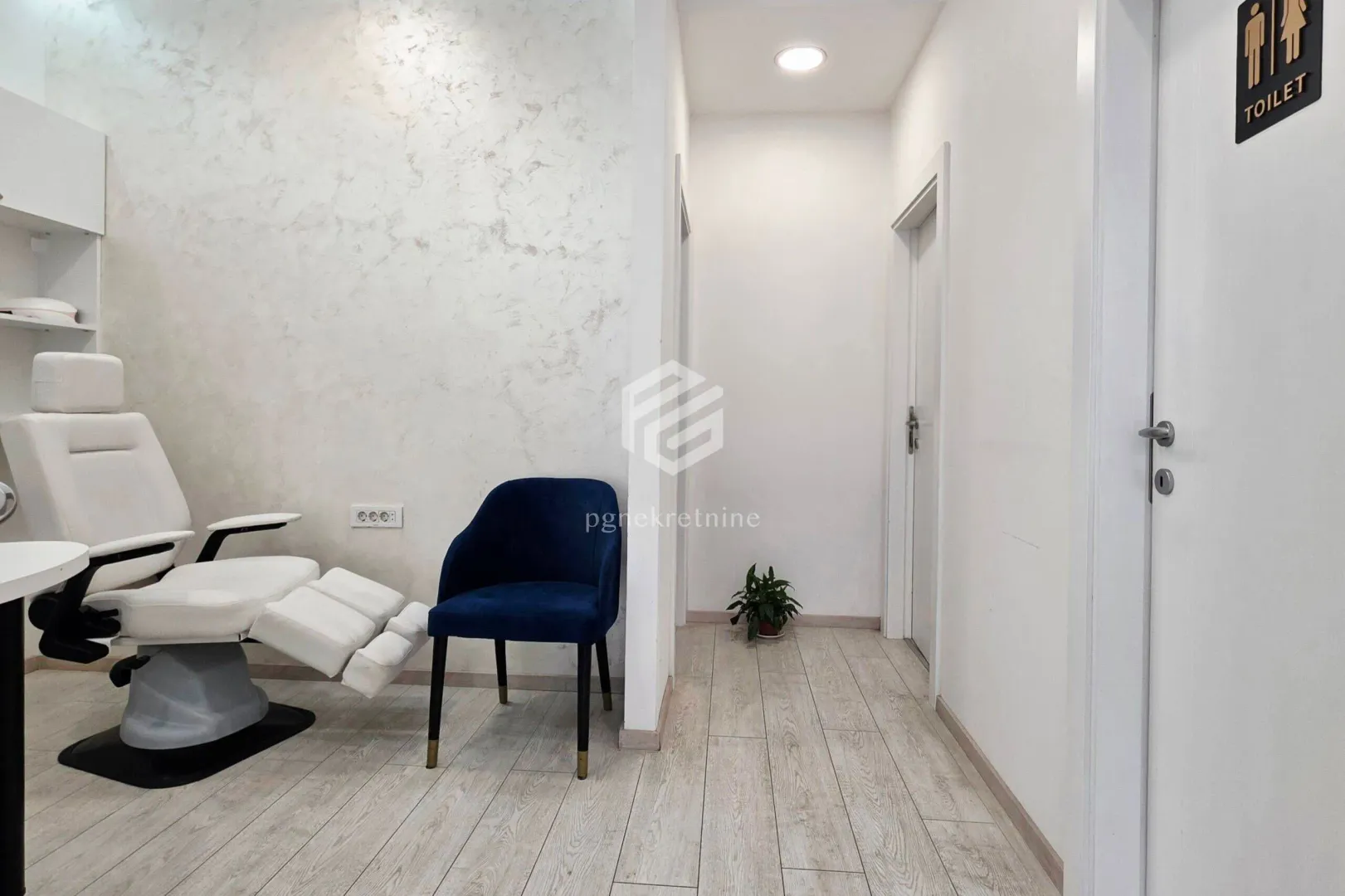Rent, office space, 62m², Zabjelo, Podgorica