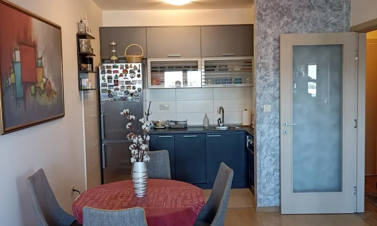 Izdavanje, jednosoban stan, 46m², City Kvart, Podgorica