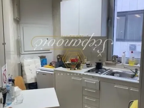 Izdavanje, poslovni prostor, 353m², Bulevar Oslobodjenja, Novi Sad Sve Podlokacije - image 14