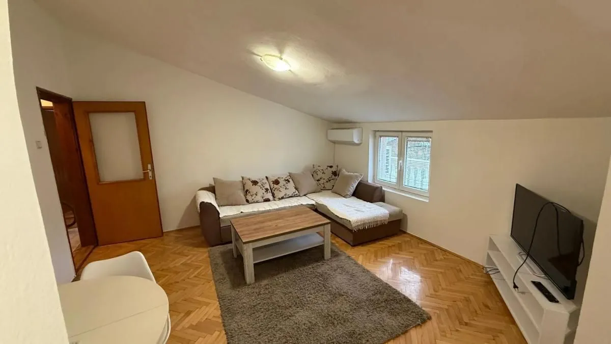Rent, apartment, 65m², Zagorič, Podgorica