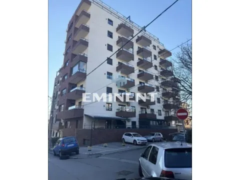 Izdavanje, trosoban stan, 56m², Južni Bulevar, Vračar Sve Podlokacije - image 16