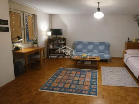Sale, one bedroom apartment, 47m², Vukov Spomenik, Zvezdara Sve Podlokacije - image 1