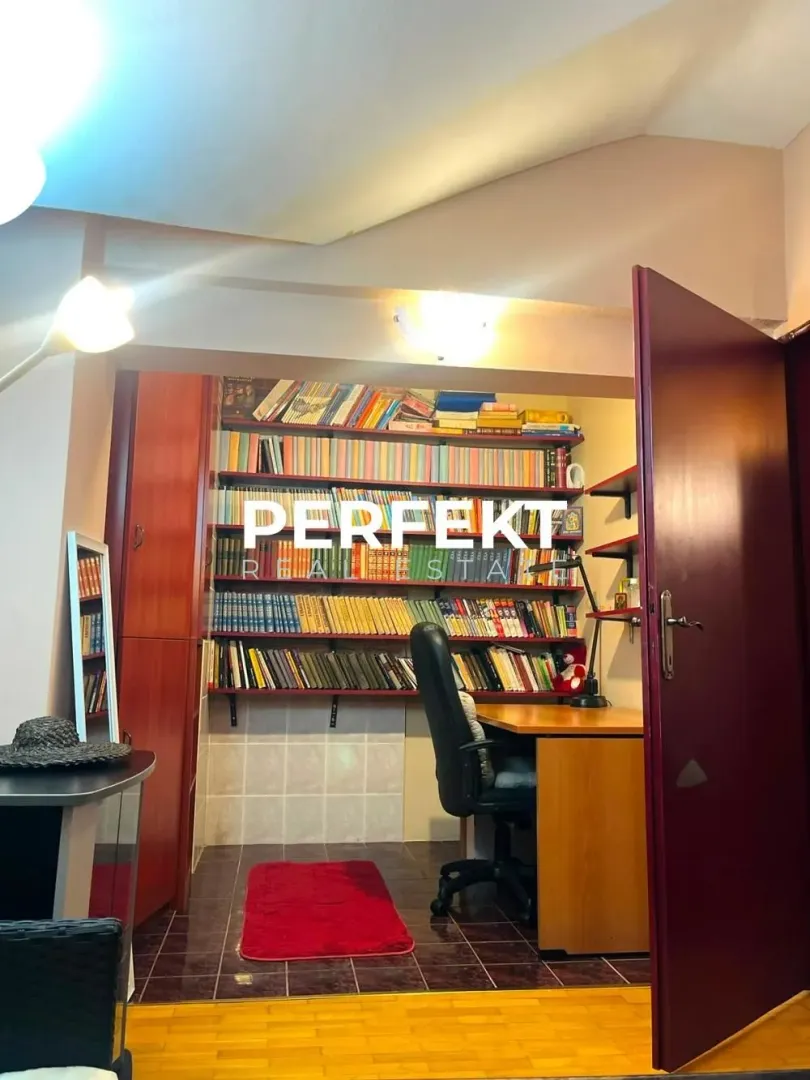 Prodaja, trosoban stan, 68m², Čukarica, Beograd