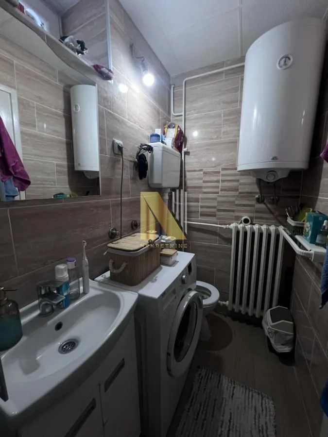 Prodaja, garsonjera, 20m², Detelinara, Novi Sad Sve Podlokacije