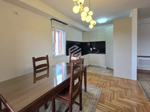 Rent, three bedroom apartment, 92m², Krivi Most, Podgorica - image 7