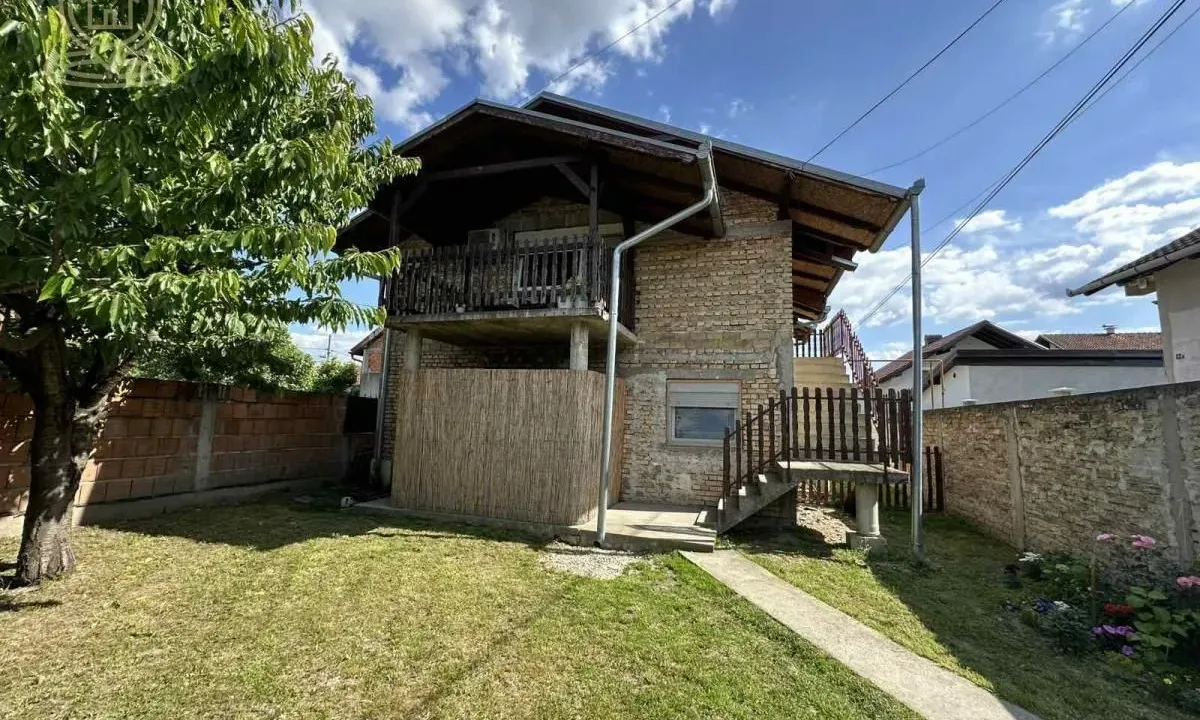 Izdavanje, jednosoban stan, 75m², Klisa, Novi Sad Sve Podlokacije