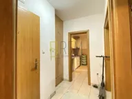 Prodaja, jednosoban stan, 56m², Stari Aerodrom, Podgorica - image 8